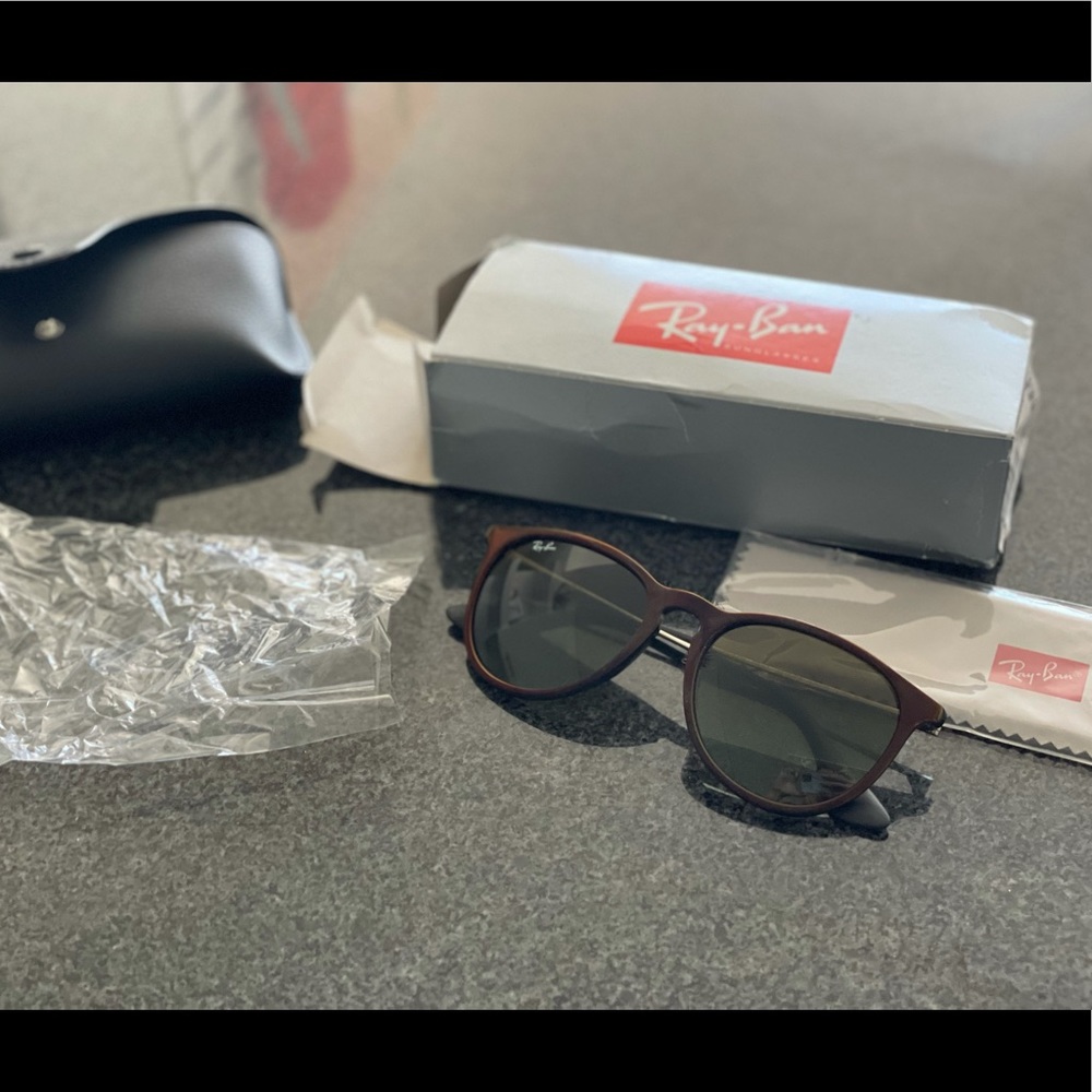 NWT multicolor raybans (Erika style)